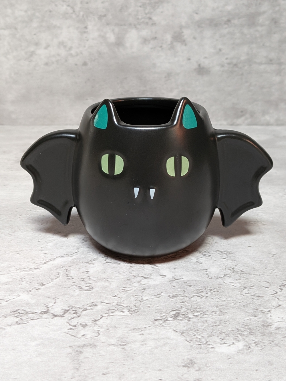 Vampire Cat Bat Coffee Mug Spooky Gothic Halloween Kitsch Ceramic Cup